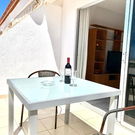 Inmejorables Vistas, Estudio Solo Adultos, Con Freewifi, Piscina, Cerca De Playa De America, En Sur De Tenerife