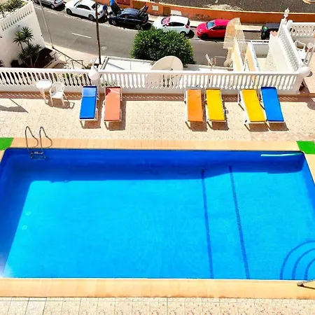 Inmejorables Vistas, Estudio Solo Adultos, Con Freewifi, Piscina, Cerca De Playa De America, En Sur De Tenerife