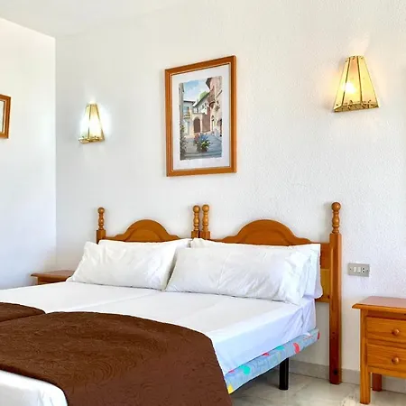 Inmejorables Vistas, Estudio Solo Adultos, Con Freewifi, Piscina, Cerca De Playa De America, En Sur De Tenerife *