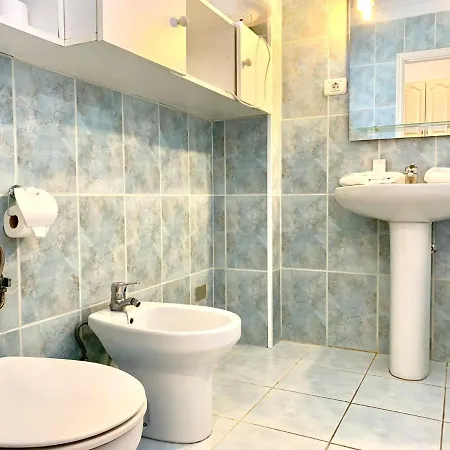 Inmejorables Vistas, Estudio Solo Adultos, Con Freewifi, Piscina, Cerca De Playa De America, En Sur De Tenerife Costa Adeje (Tenerife)