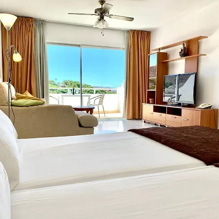 Inmejorables Vistas, Estudio Solo Adultos, Con Freewifi, Piscina, Cerca De Playa De America, En Sur De Tenerife