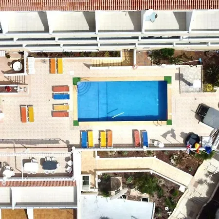 Inmejorables Vistas, Estudio Solo Adultos, Con Freewifi, Piscina, Cerca De Playa De America, En Sur De Tenerife
